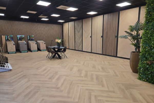 Showroom Vught - wide shot 14