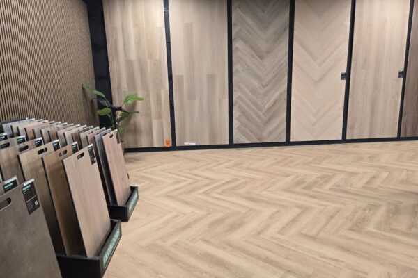 Showroom Vught - wide shot 2